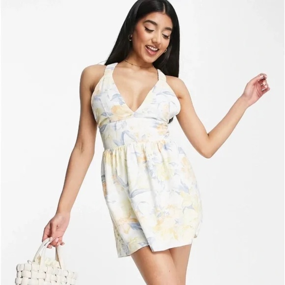 NWT Abercrombie & Fitch Floral Romper Skort Size LP Open Back